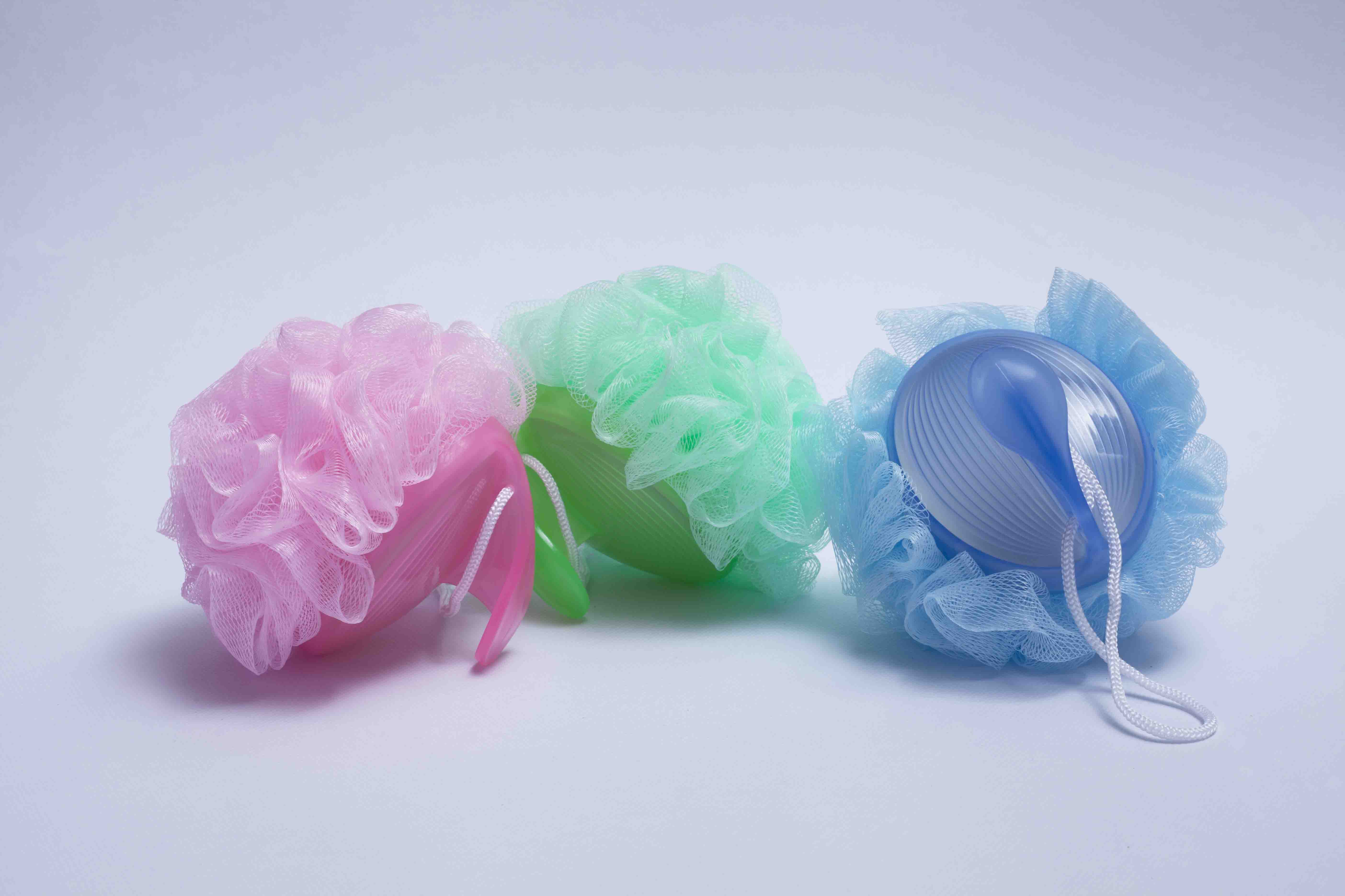 plastic plate handle bath brush