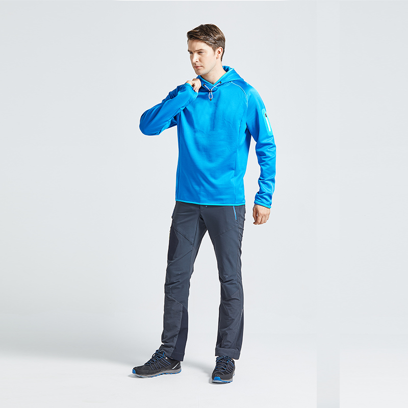 Men's knitted sportwear