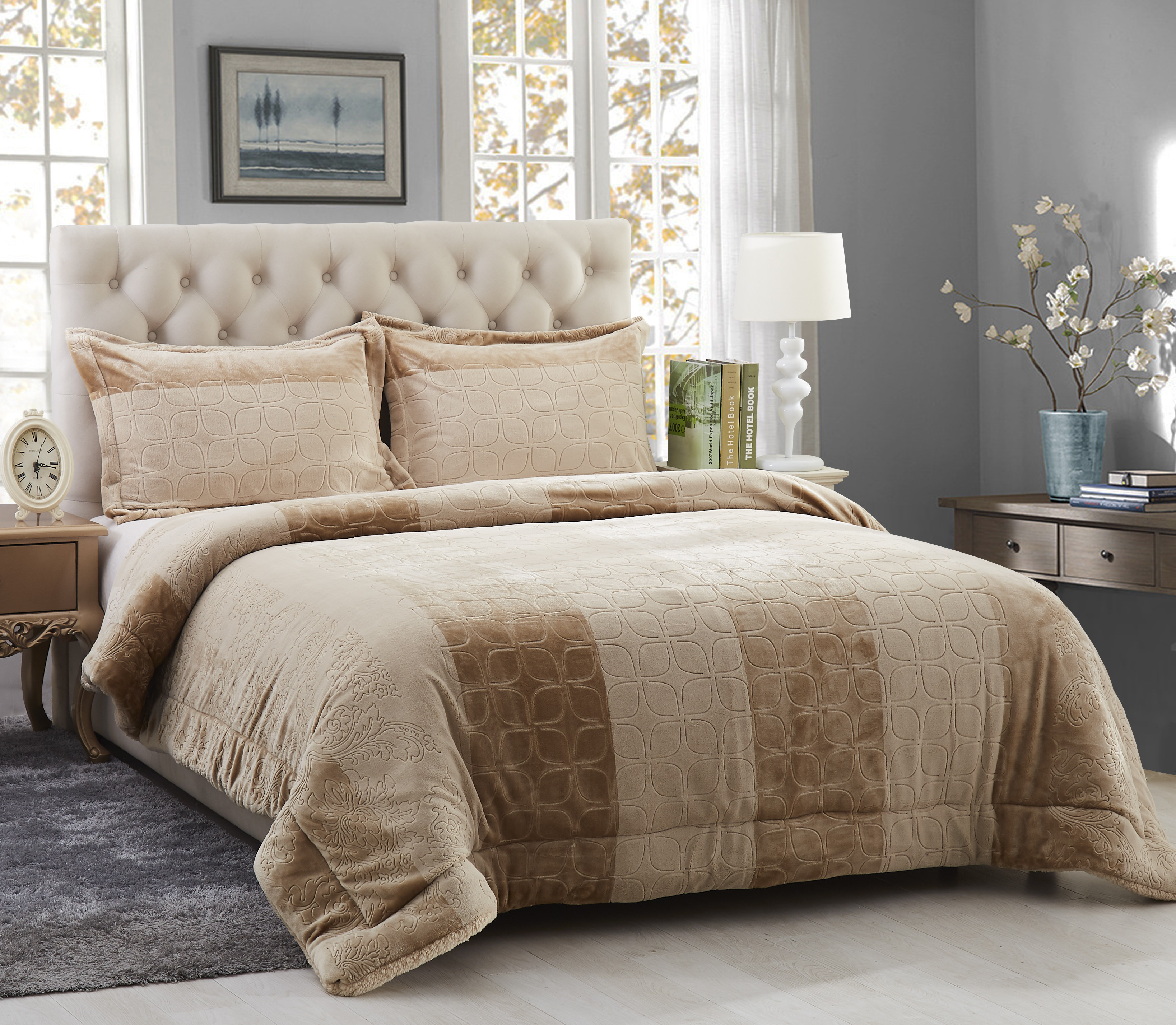 100% polyester yarn dyed embossed flannel comforter set