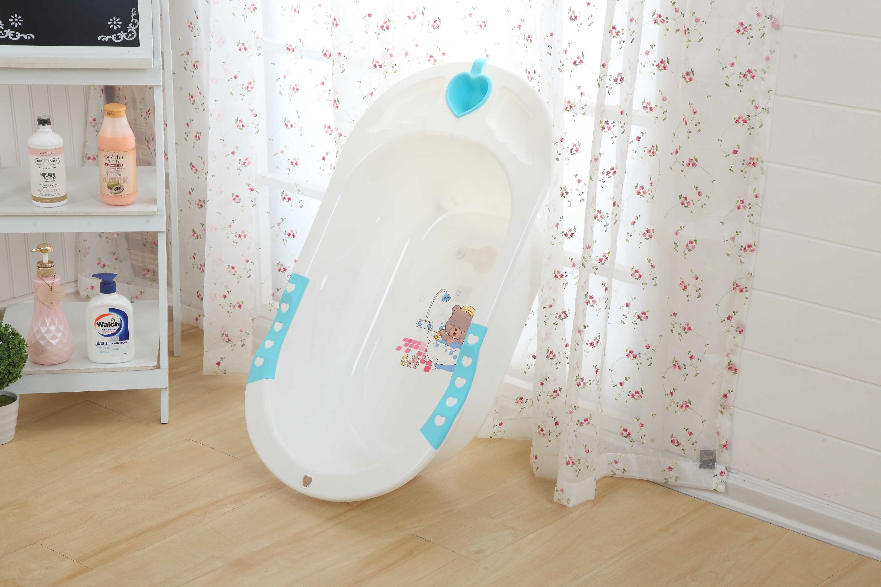 Baby bath tub