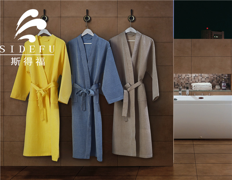 Yarn Dyed Waffle Bathrobe