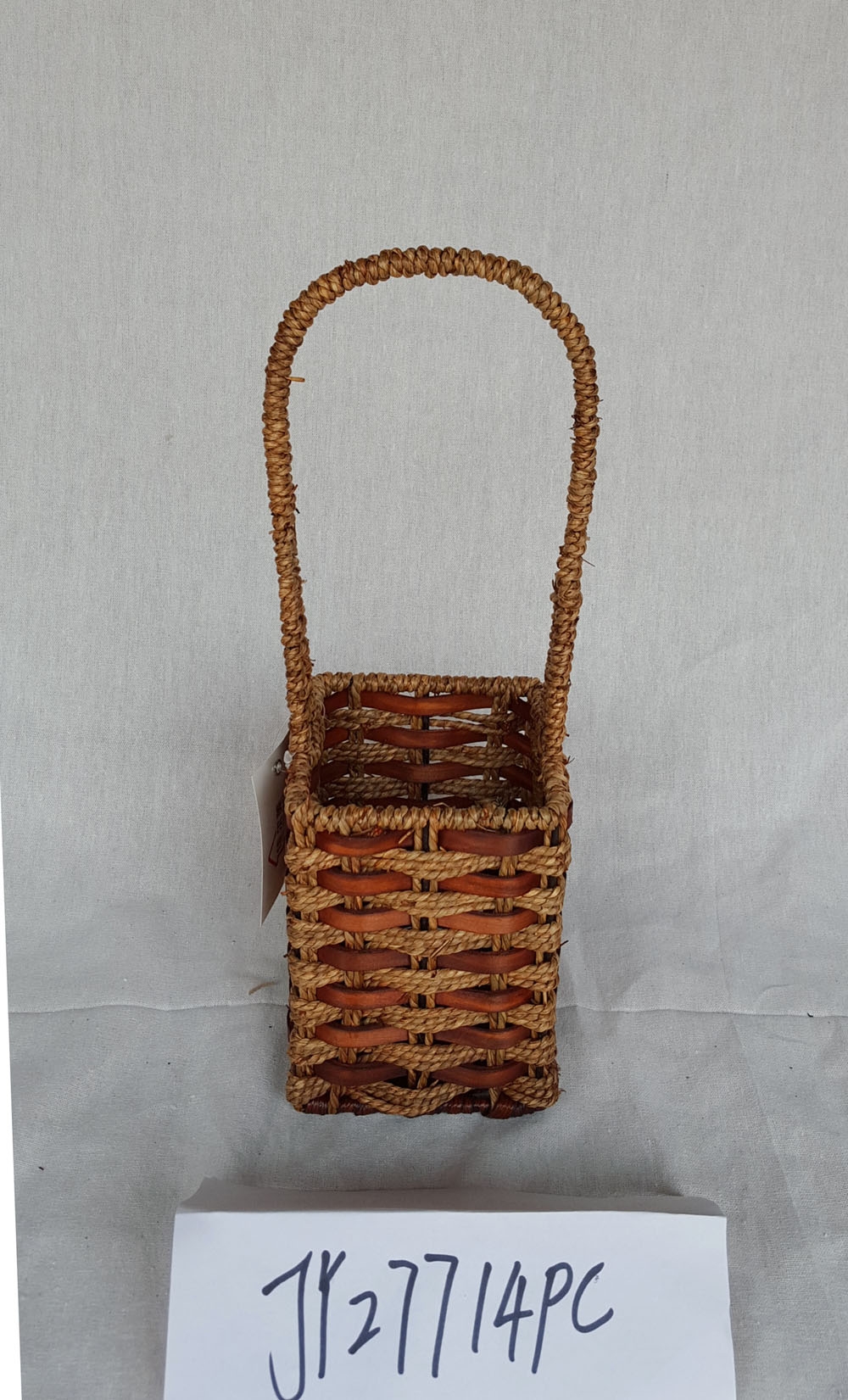 Red Wine Baskets