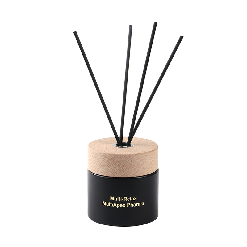 200ml matte black round reed diffuser glass bottle with wooden cap