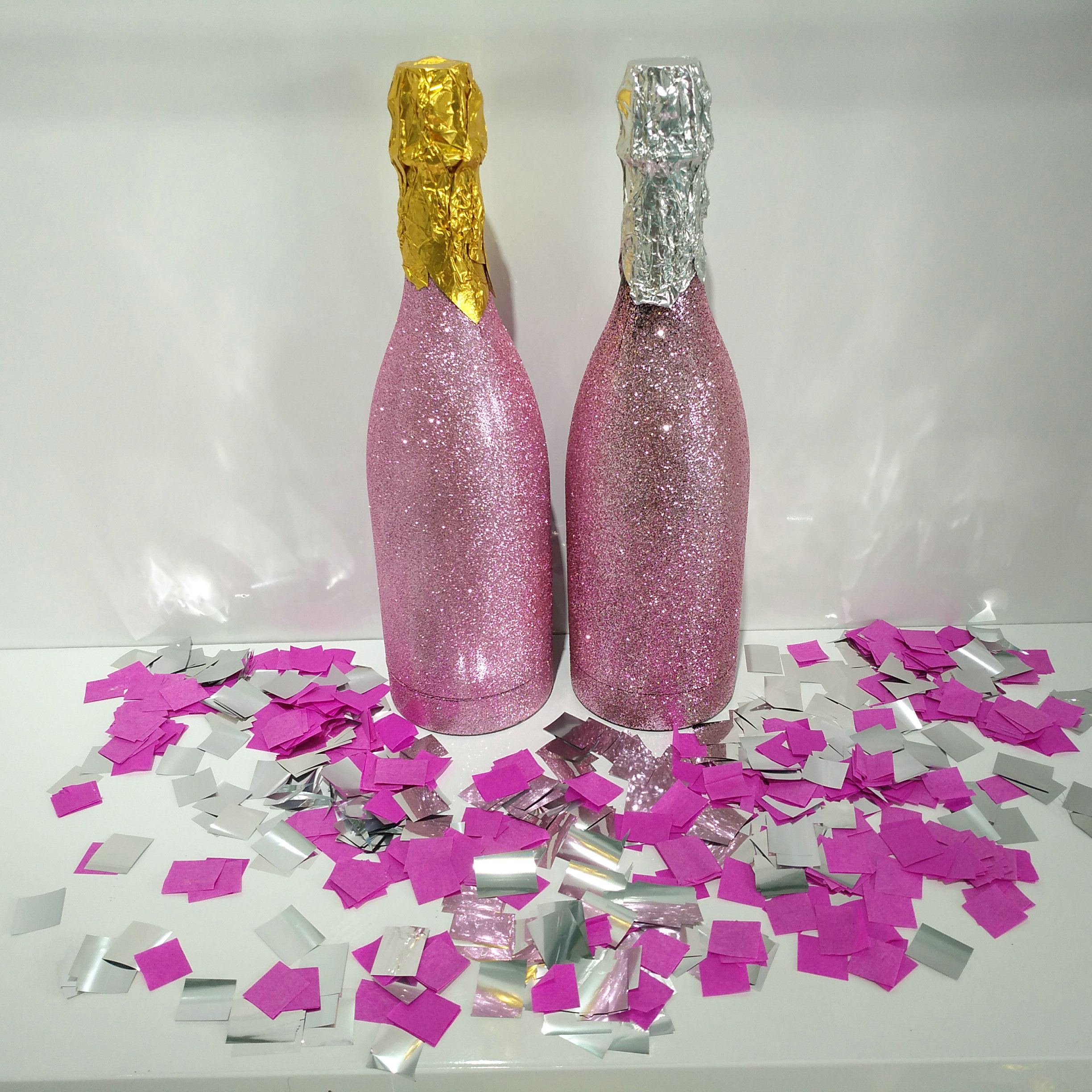 32.5CM champagne bottle party popper confetti cannon