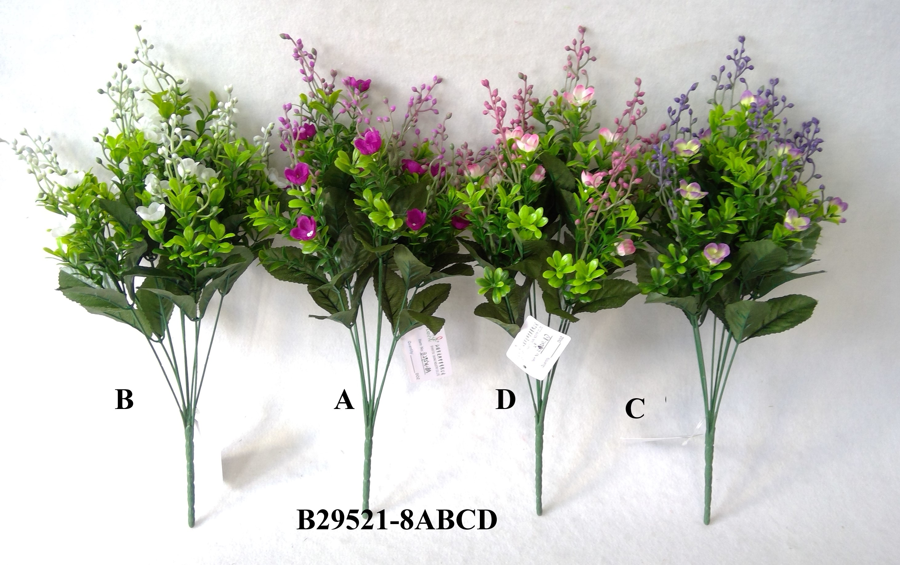 Plastic flower x 8