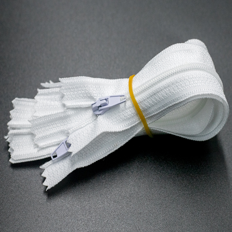 nylon zipper