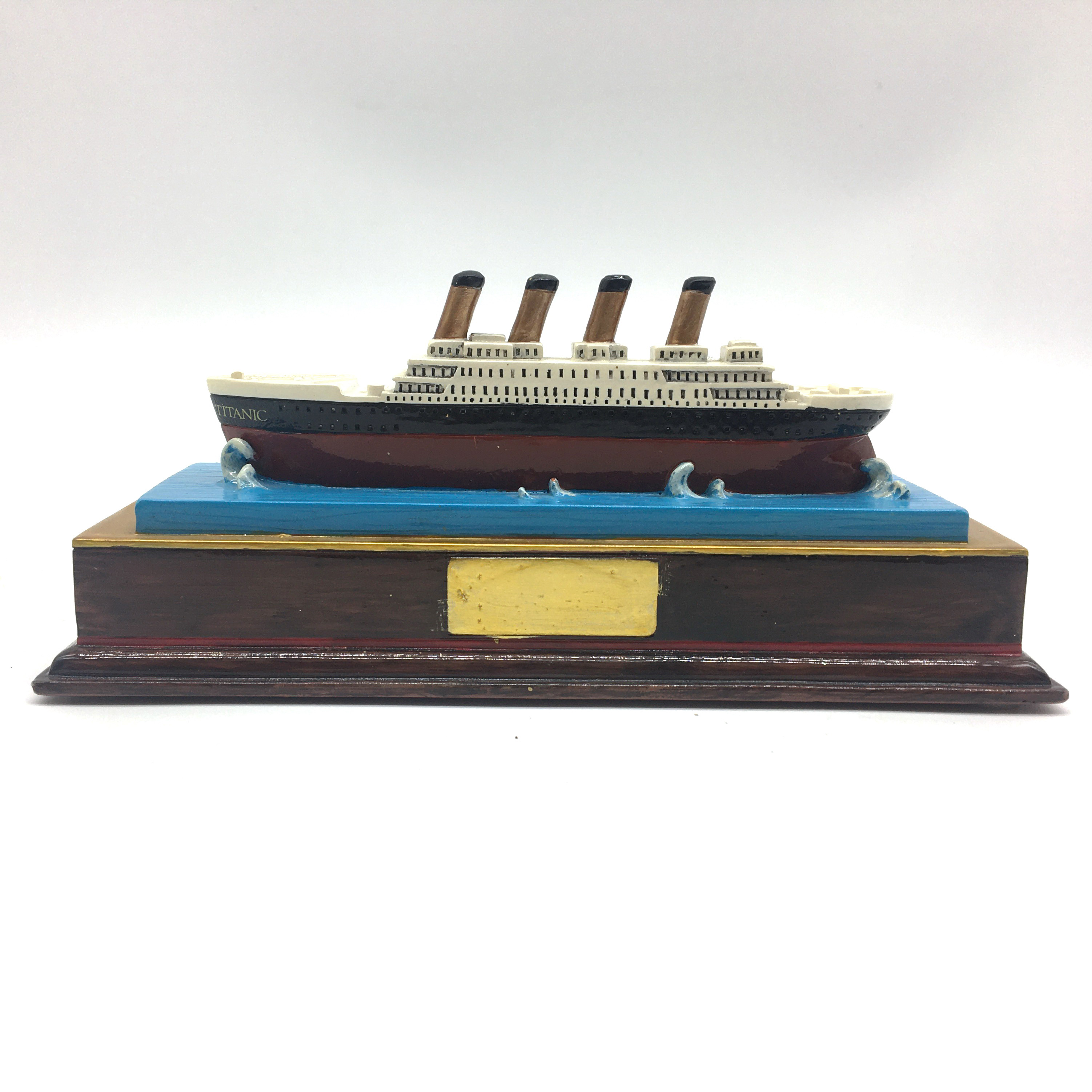 Resin Decoration 7" Titanic ship Figurine