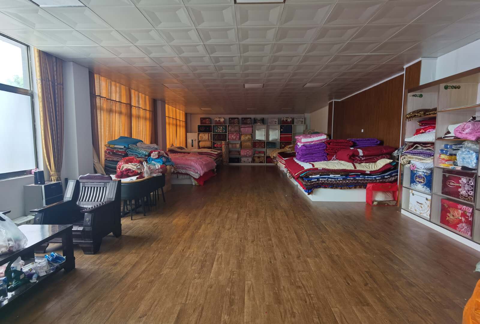 Nantong Qianrengyuan Textile Technology Co., Ltd. – Wedding quilts 1