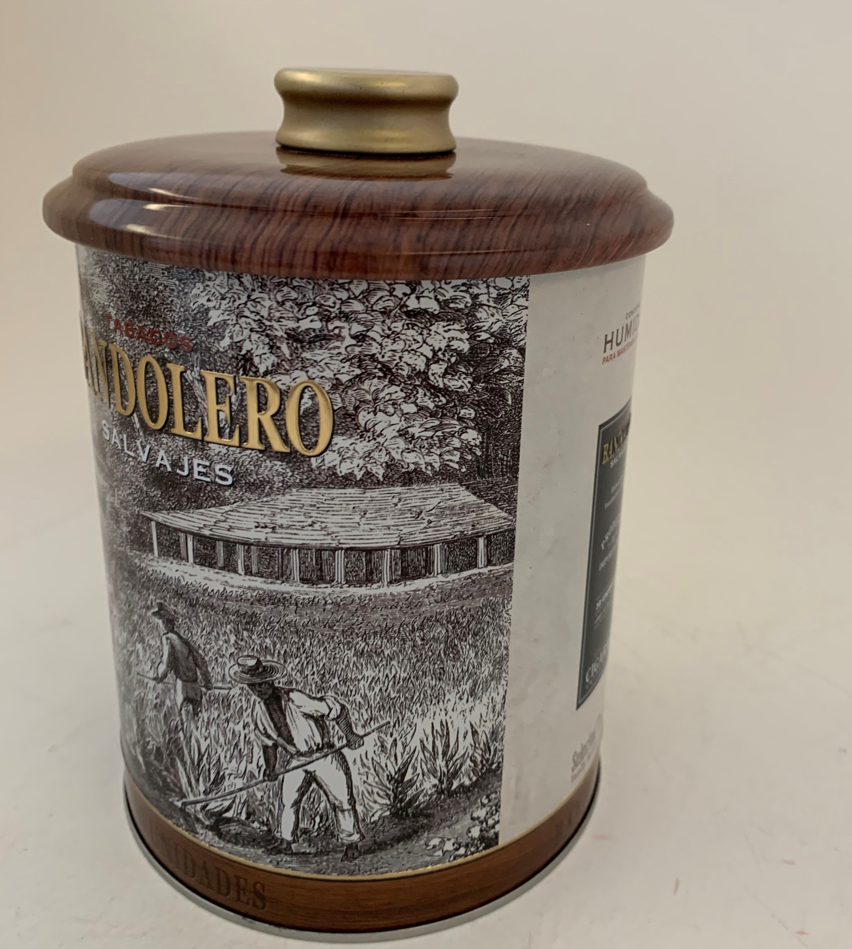 Roundd package tin