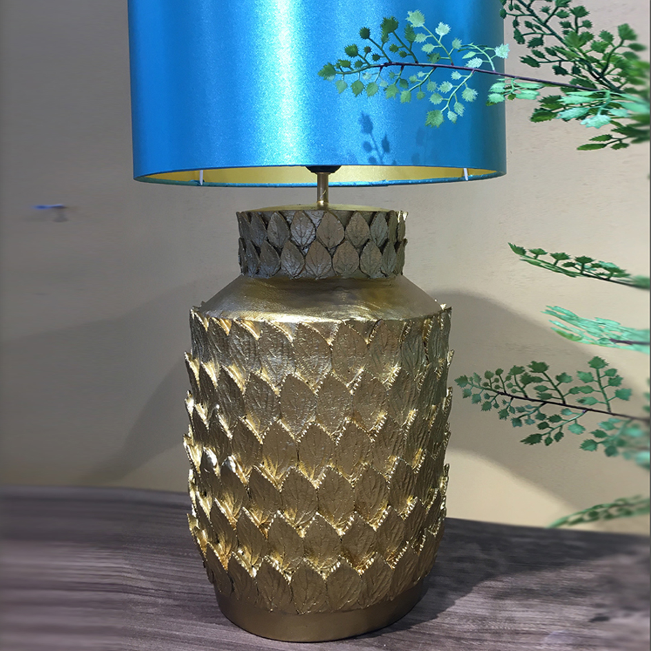 Vase lamp