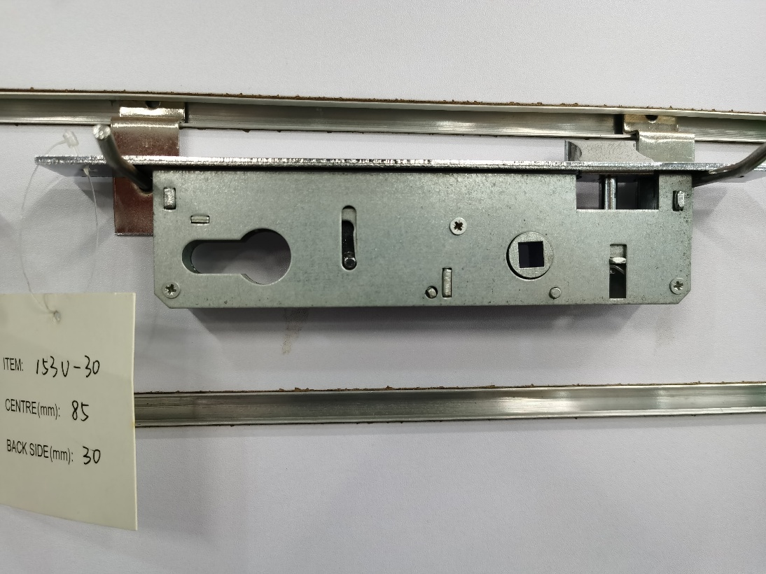 153 latch