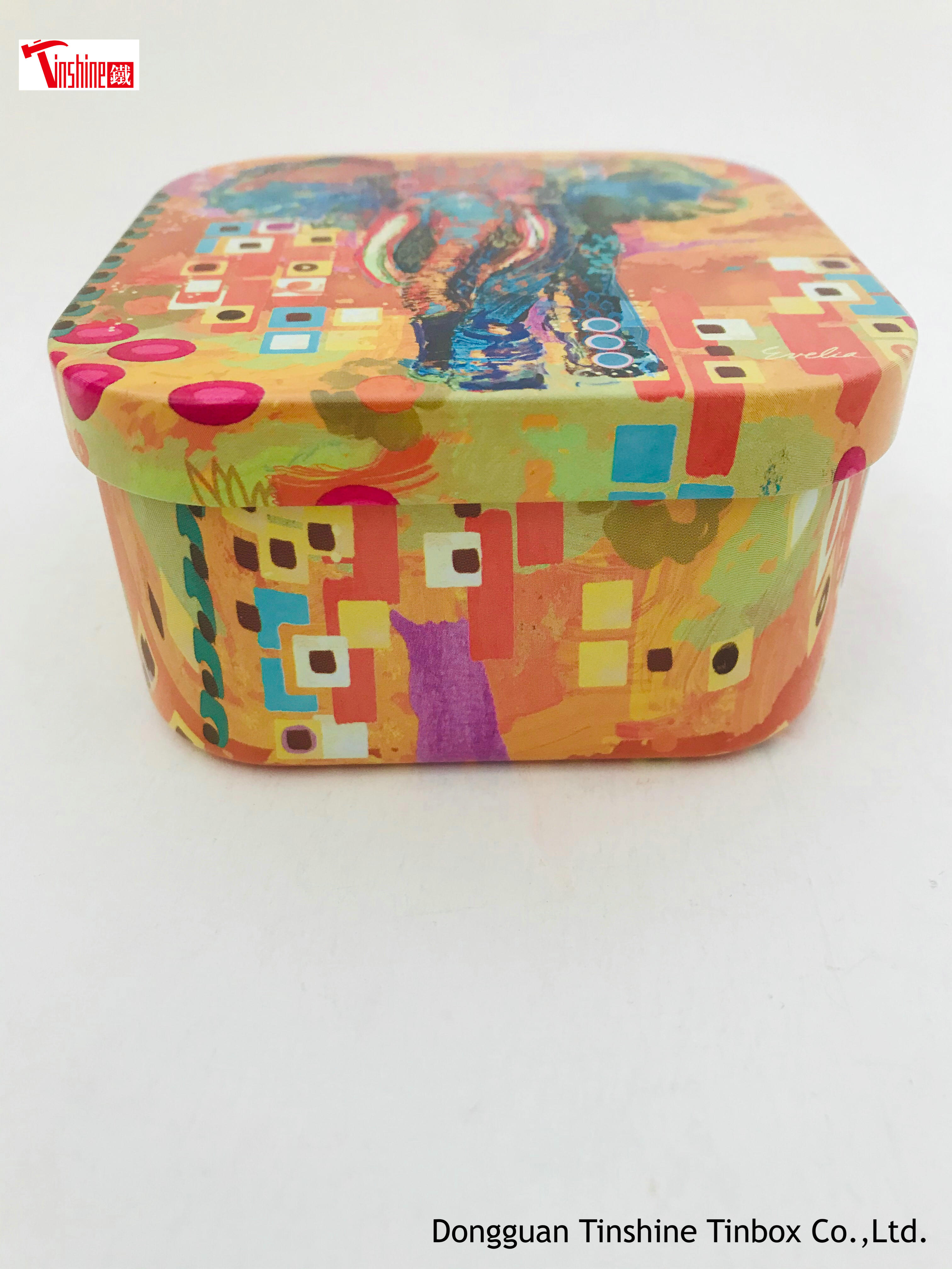 Stretched candle tinbox