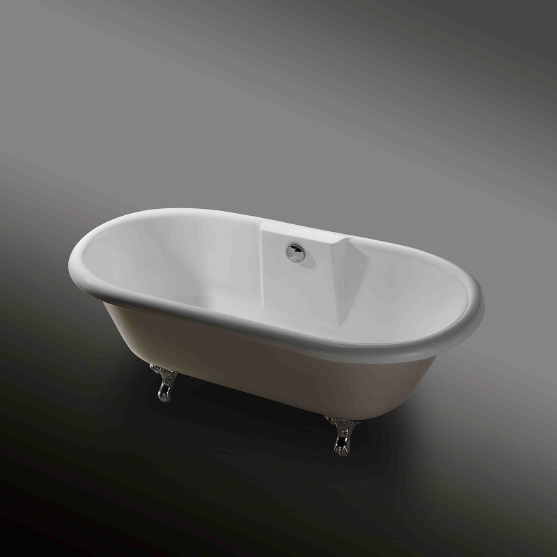 Freestanding bathtub with claw feet