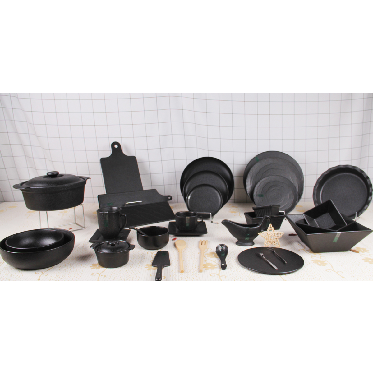 Onyx Black Serving Ware Collection 1