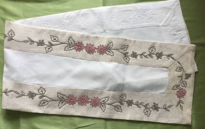 the newest of Table Runner