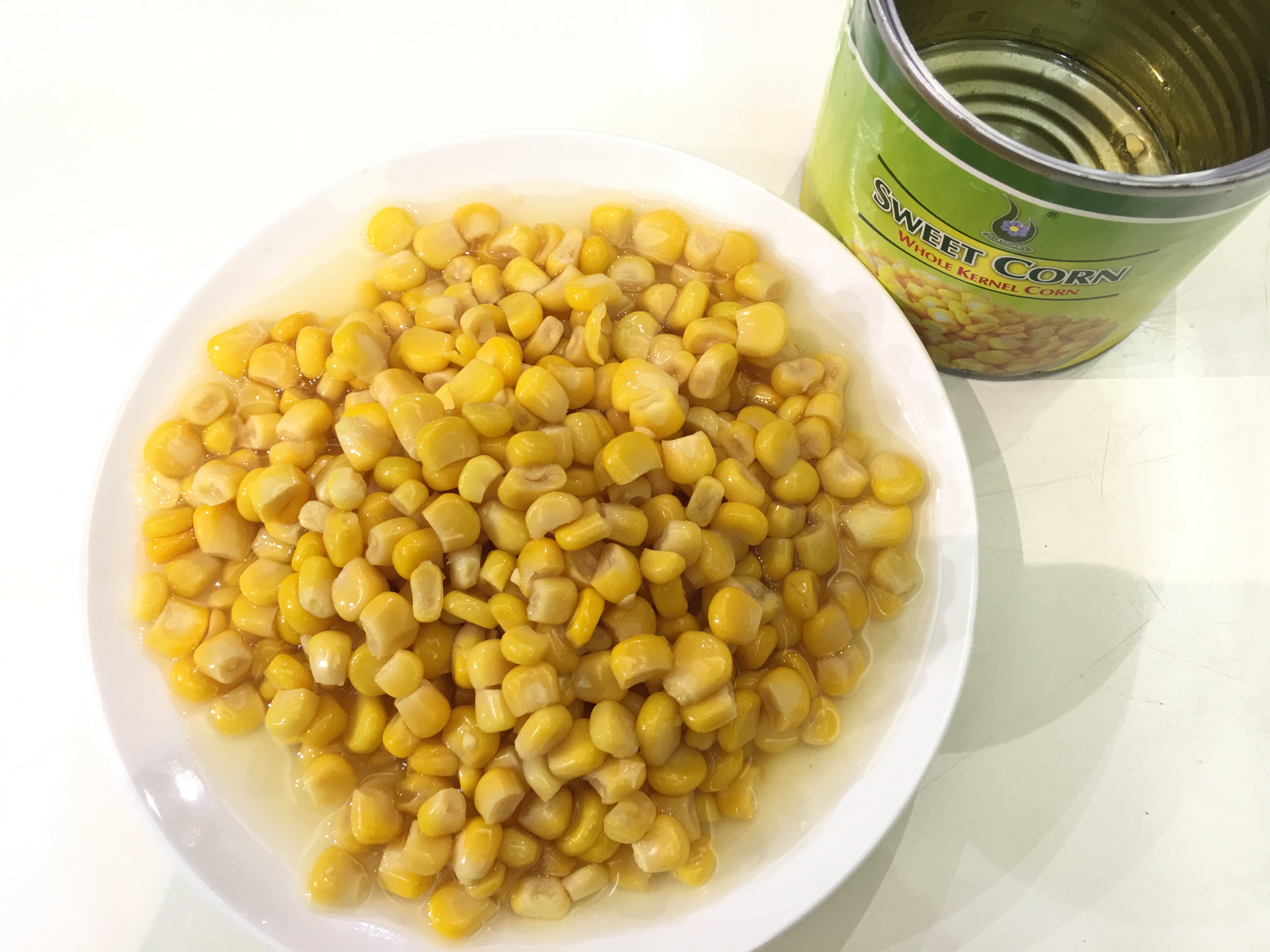 Canned sweet corn