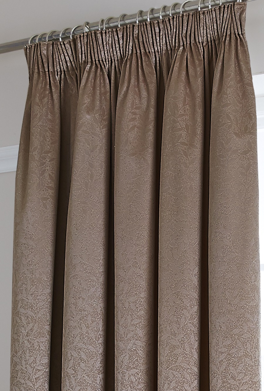 HAINING YULONG CLOTH CO.,LTD. – Comforter 4