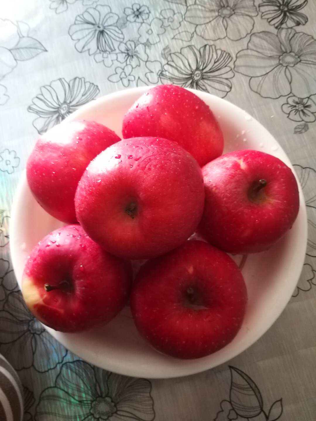 apple