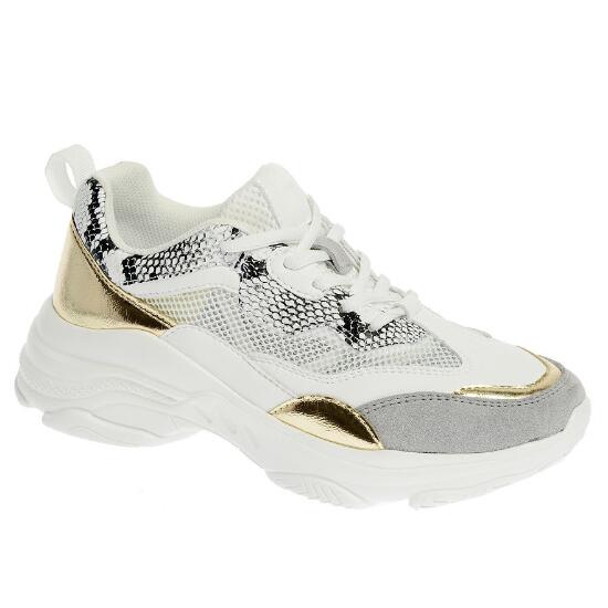 casual shoes