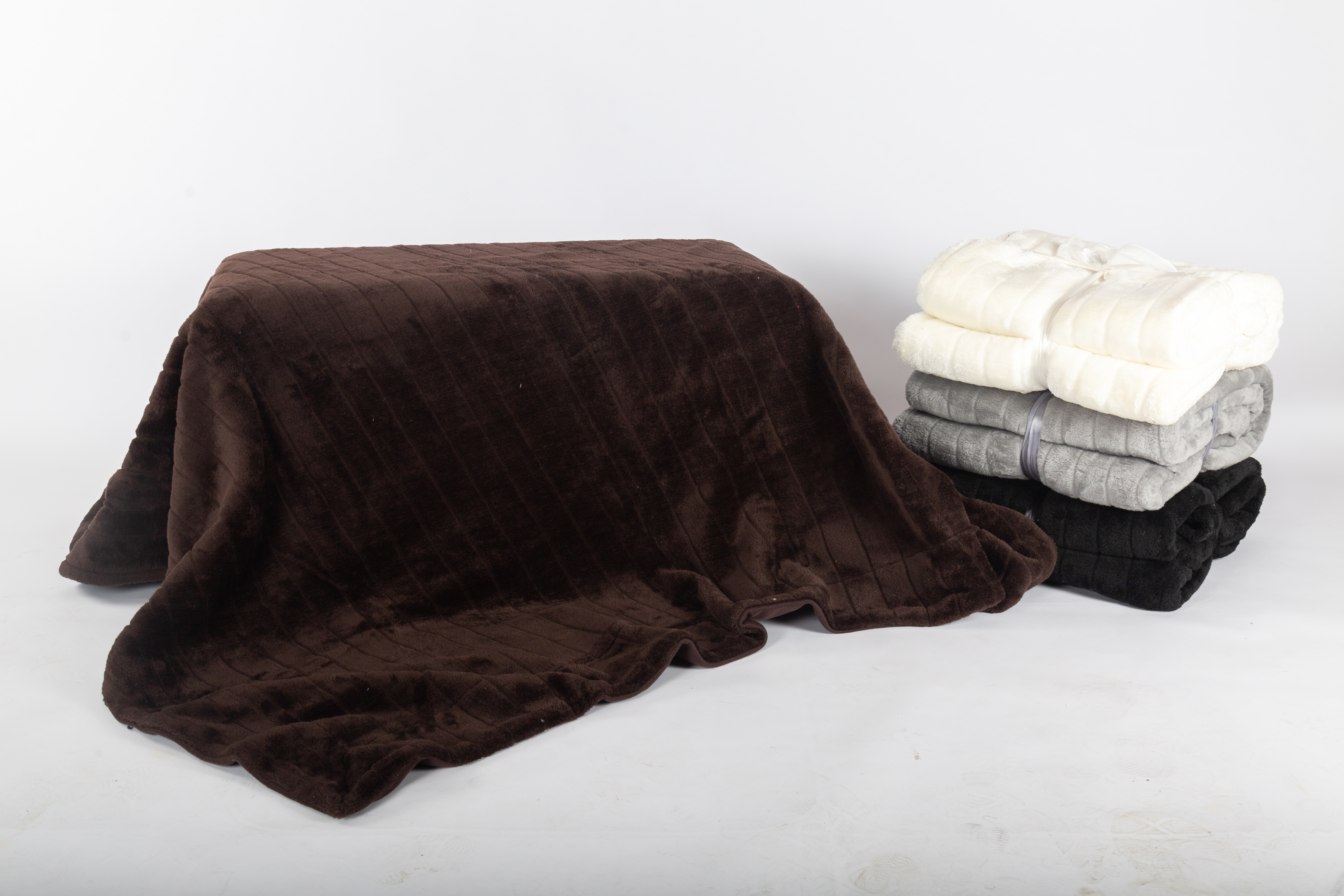 Pv fleece faux fur blanket with strip