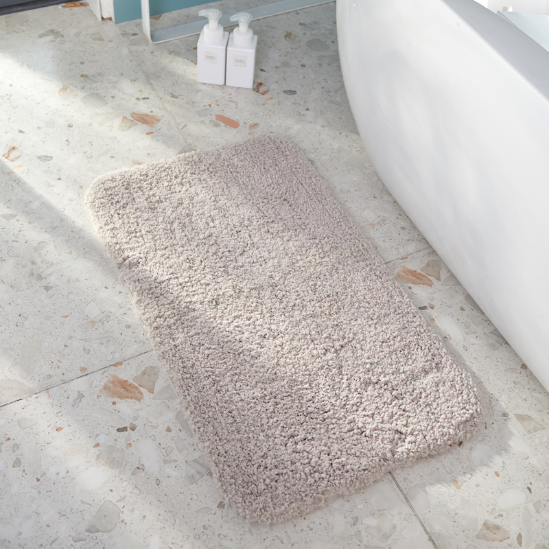 Tufted bath mat