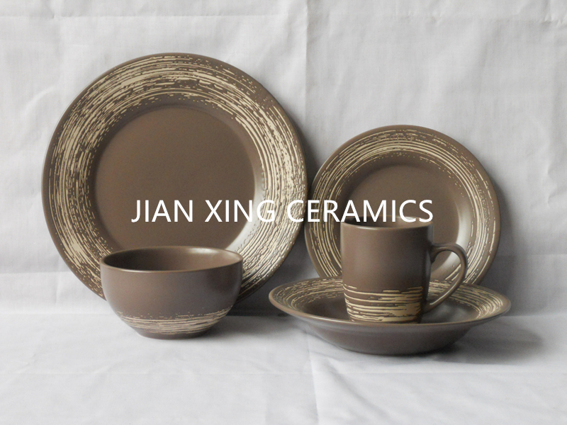 stoneware dinner set with bark glaze