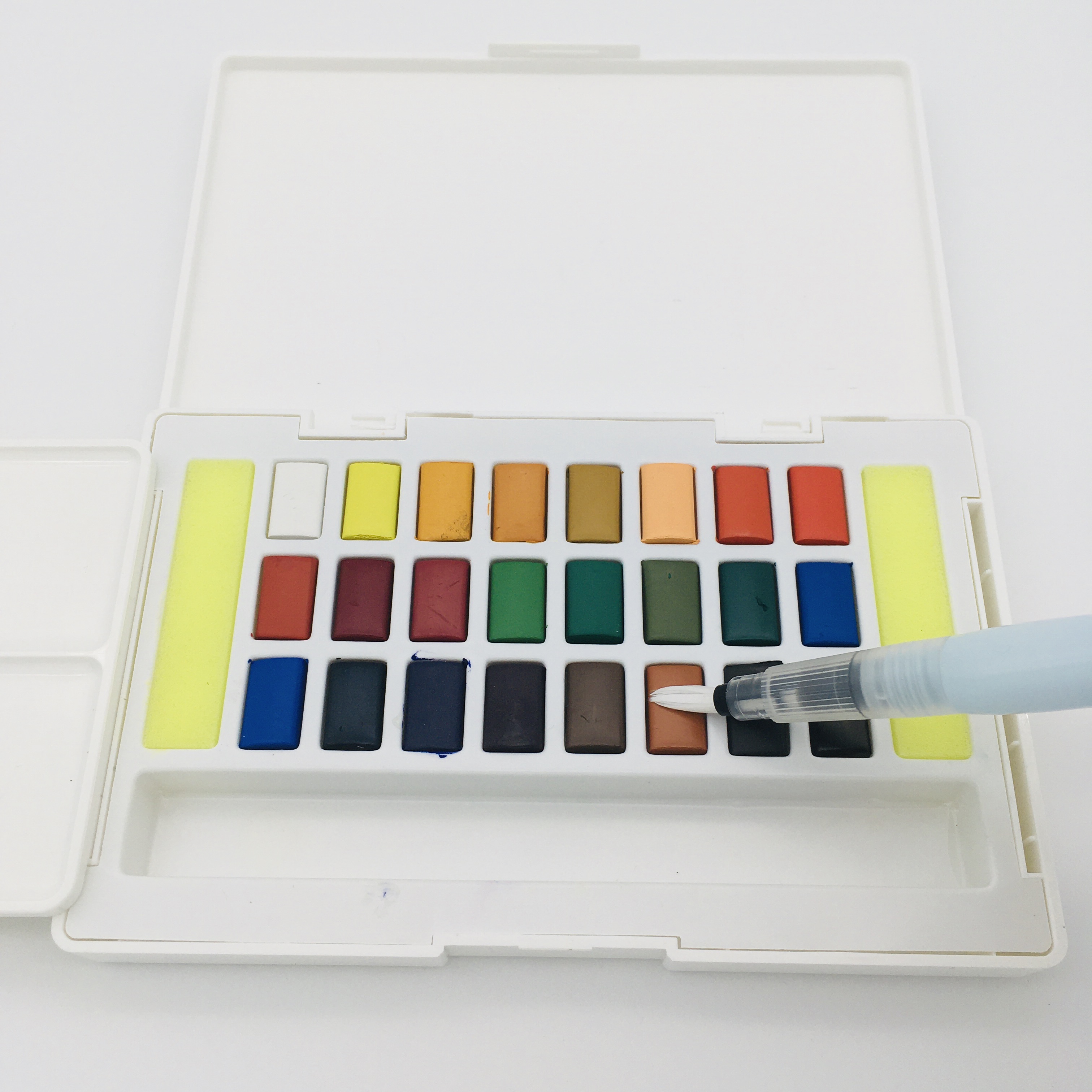 24Color Solid Watercolor Set