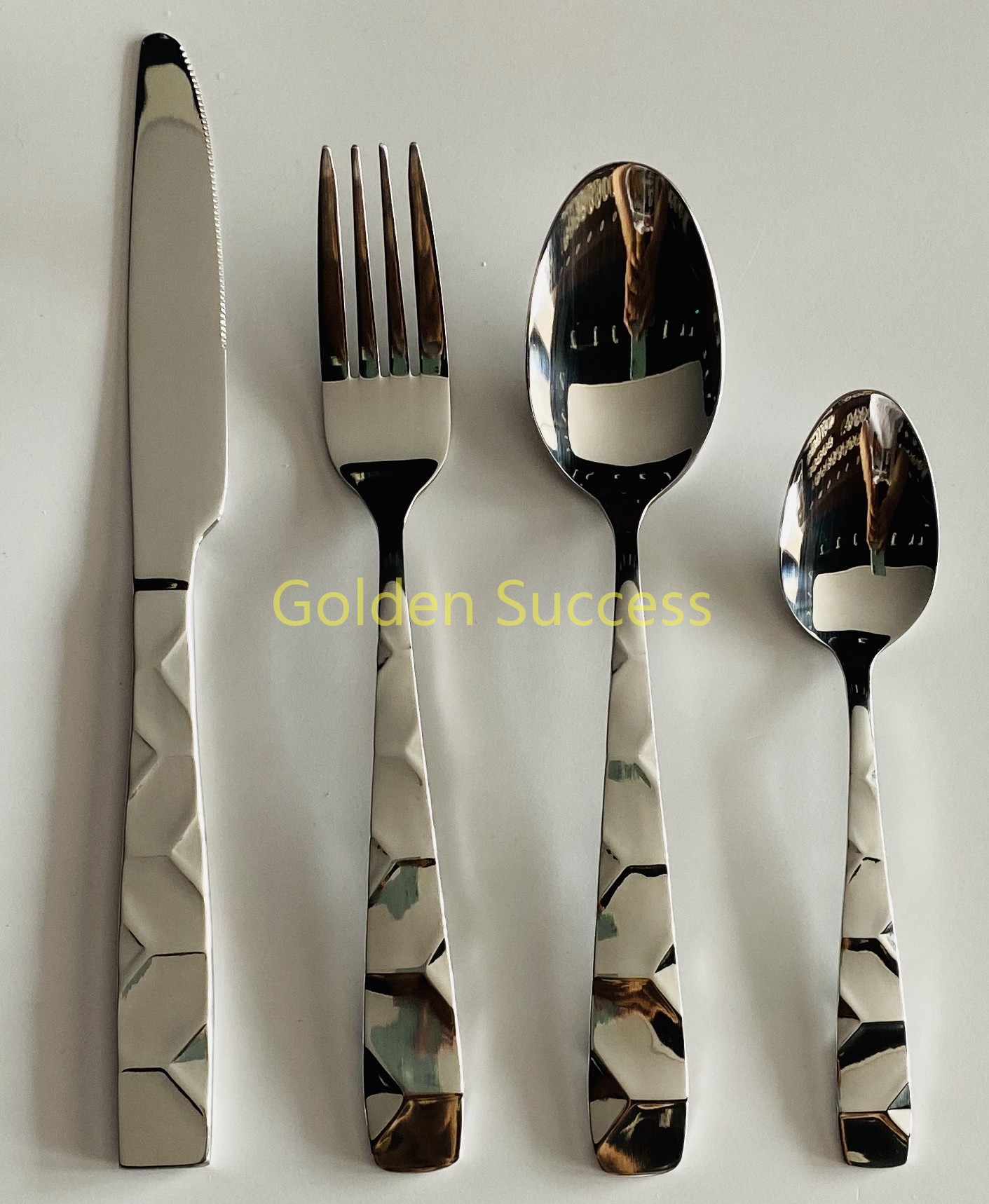 18-0 SS cutlery set popular gift wholesale factory price square handle