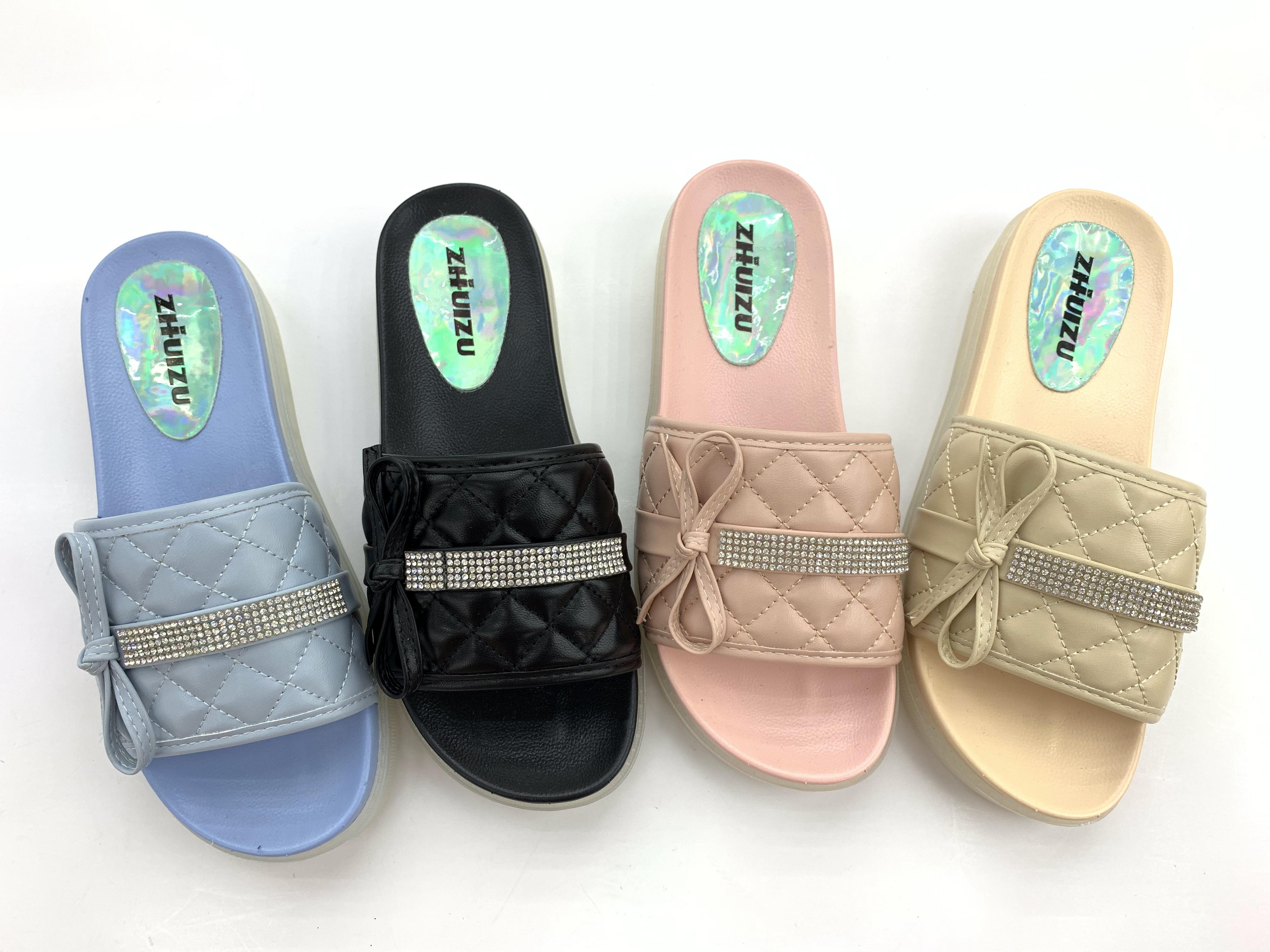 ZHIHUIZU fashion double color PVC slippers