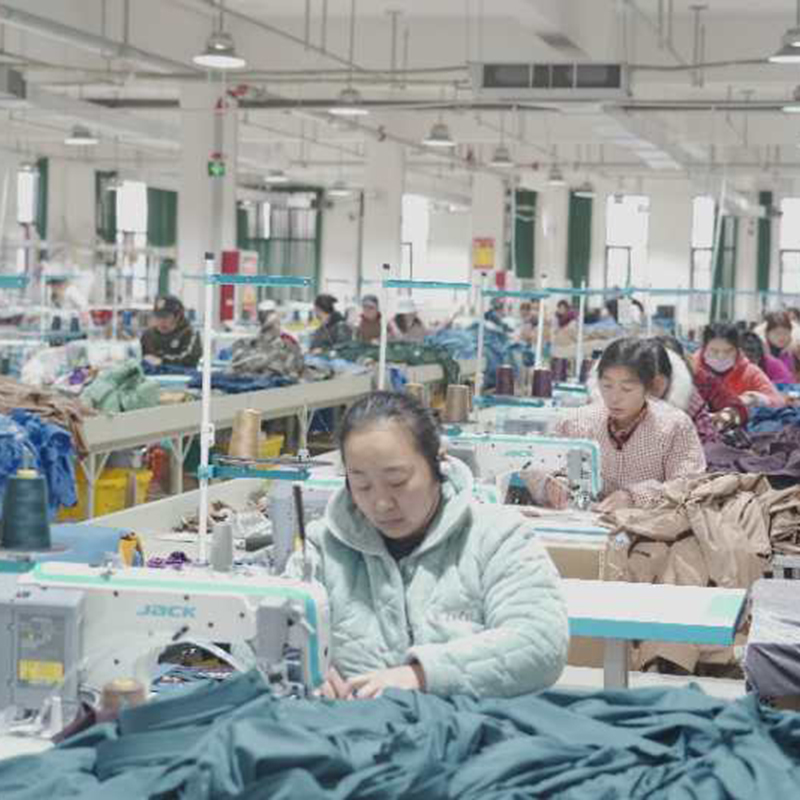 Henan Yijiang Ethnic Clothing Co., Ltd. – women's skirts 2
