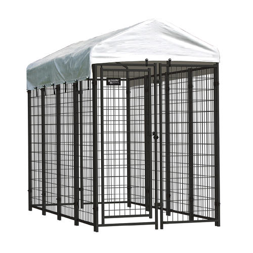 Modern 6ft x4ft x8ft outdoor dog kennel with roof cover