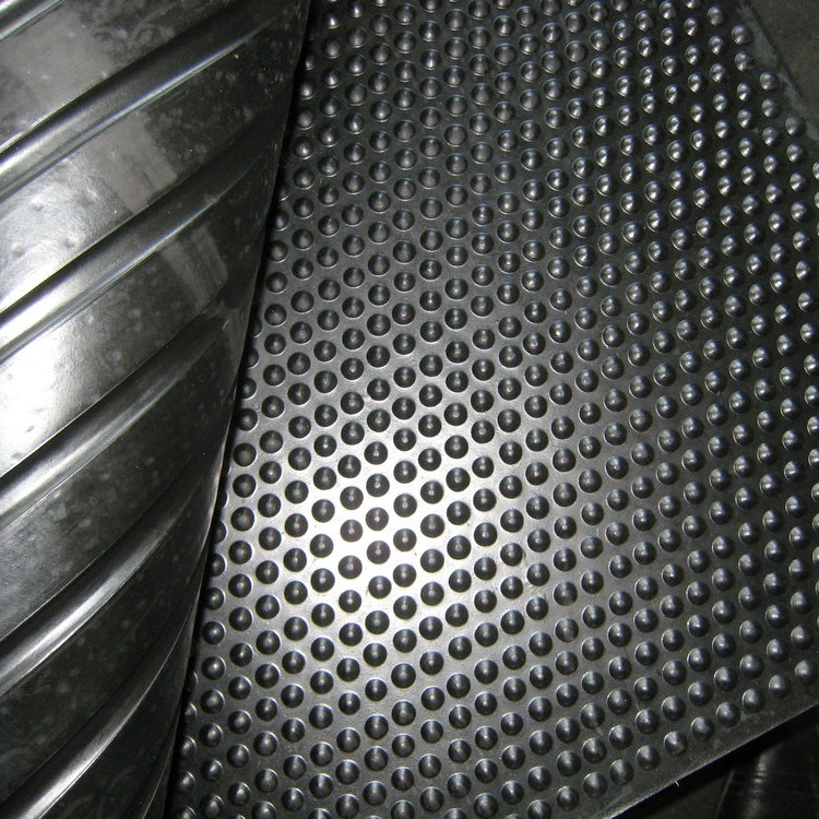 The Groove Rubber Stable Mat