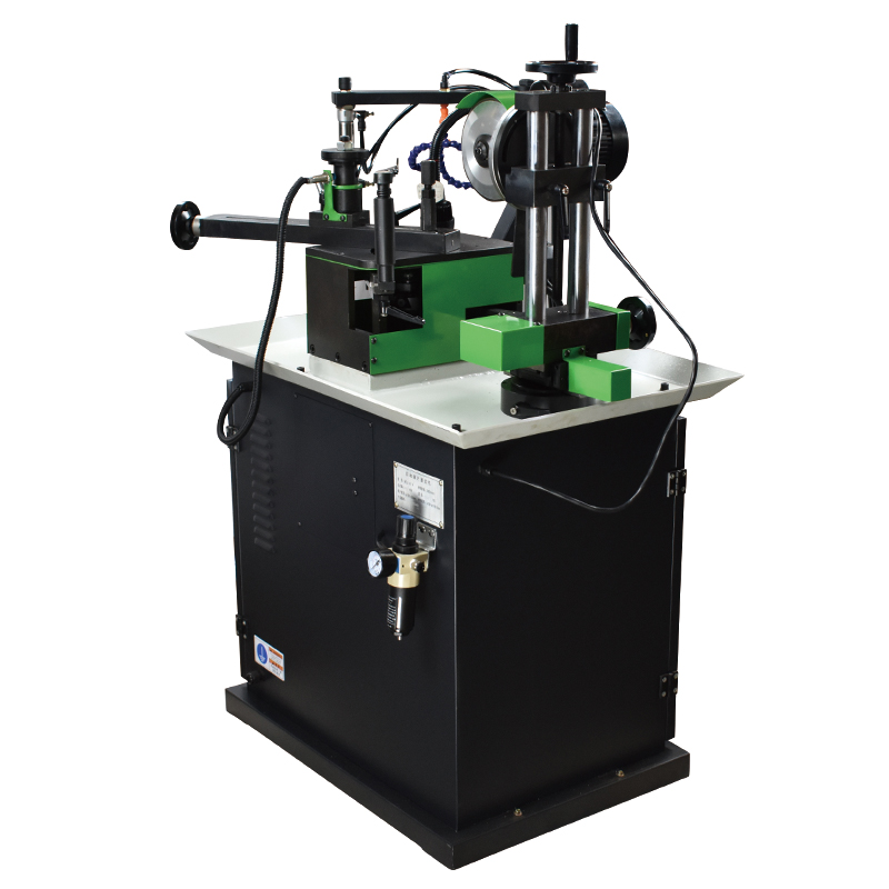 Saw blade sharpener