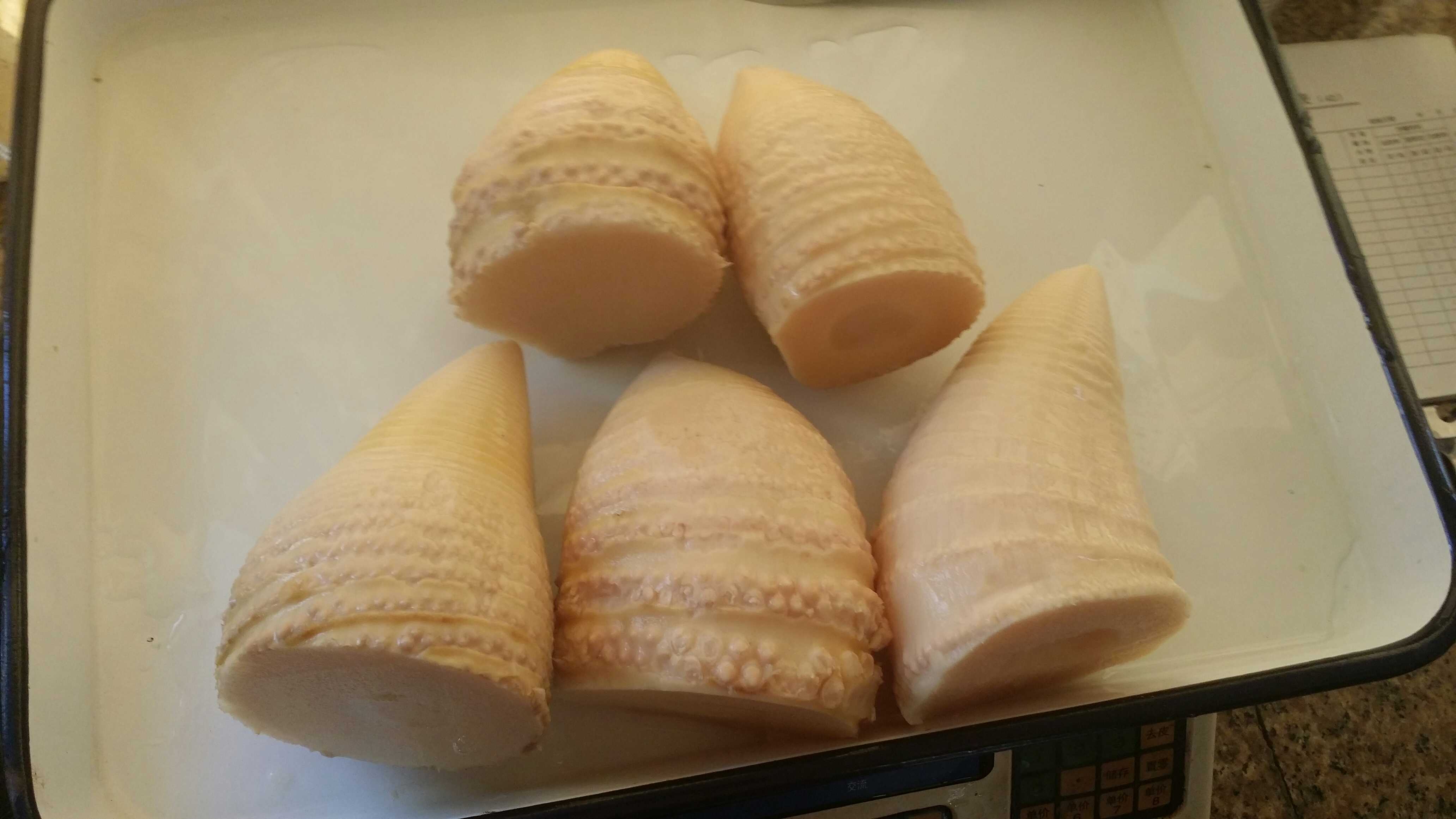 Canned Bamboo Shoots Whole
