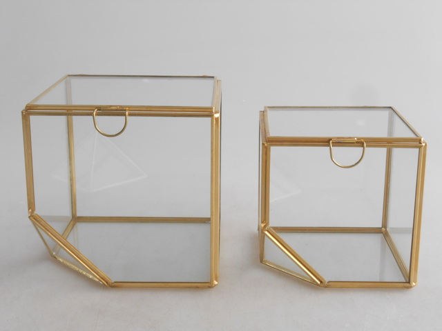 glass box