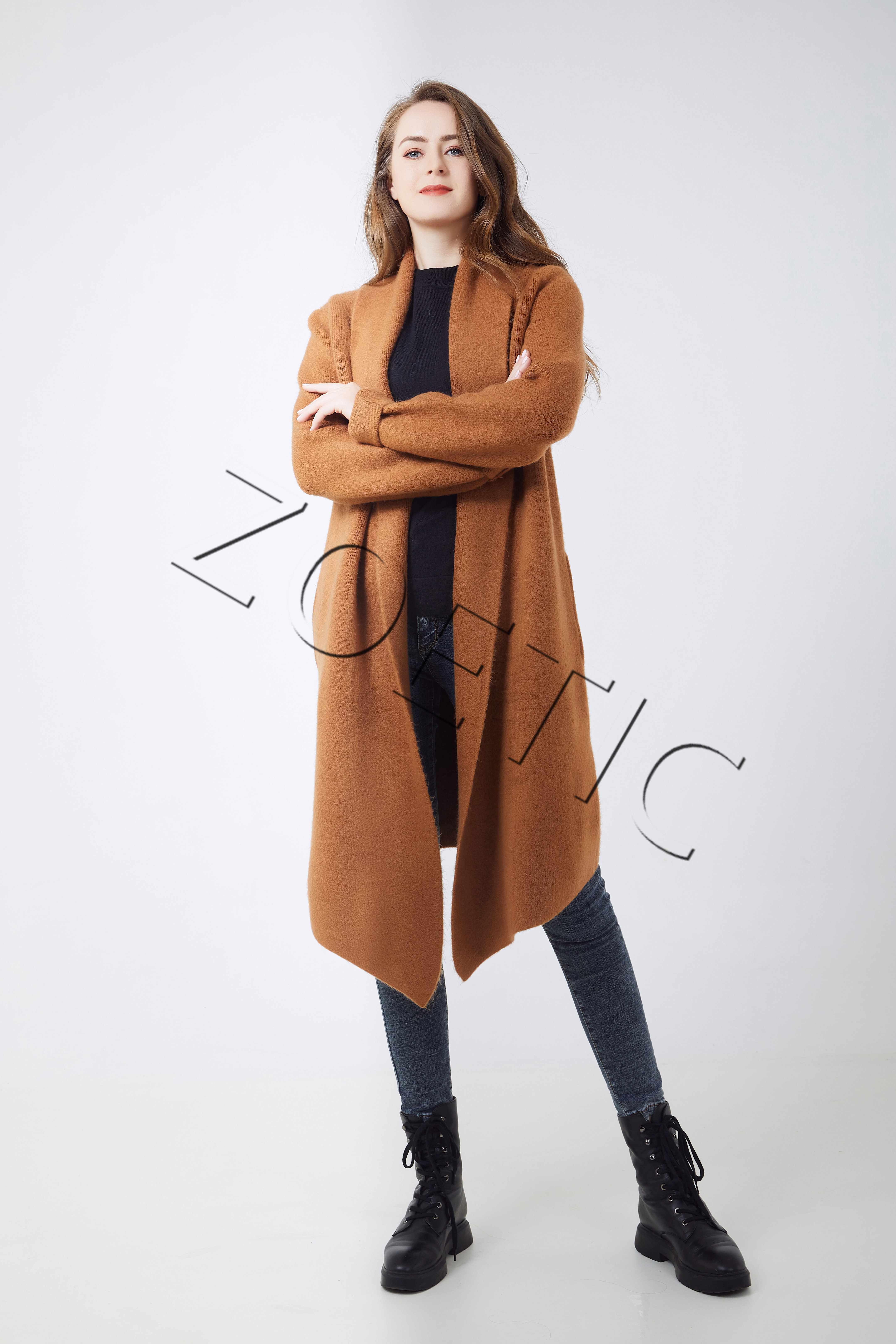 Lady‘s knitted cardigan