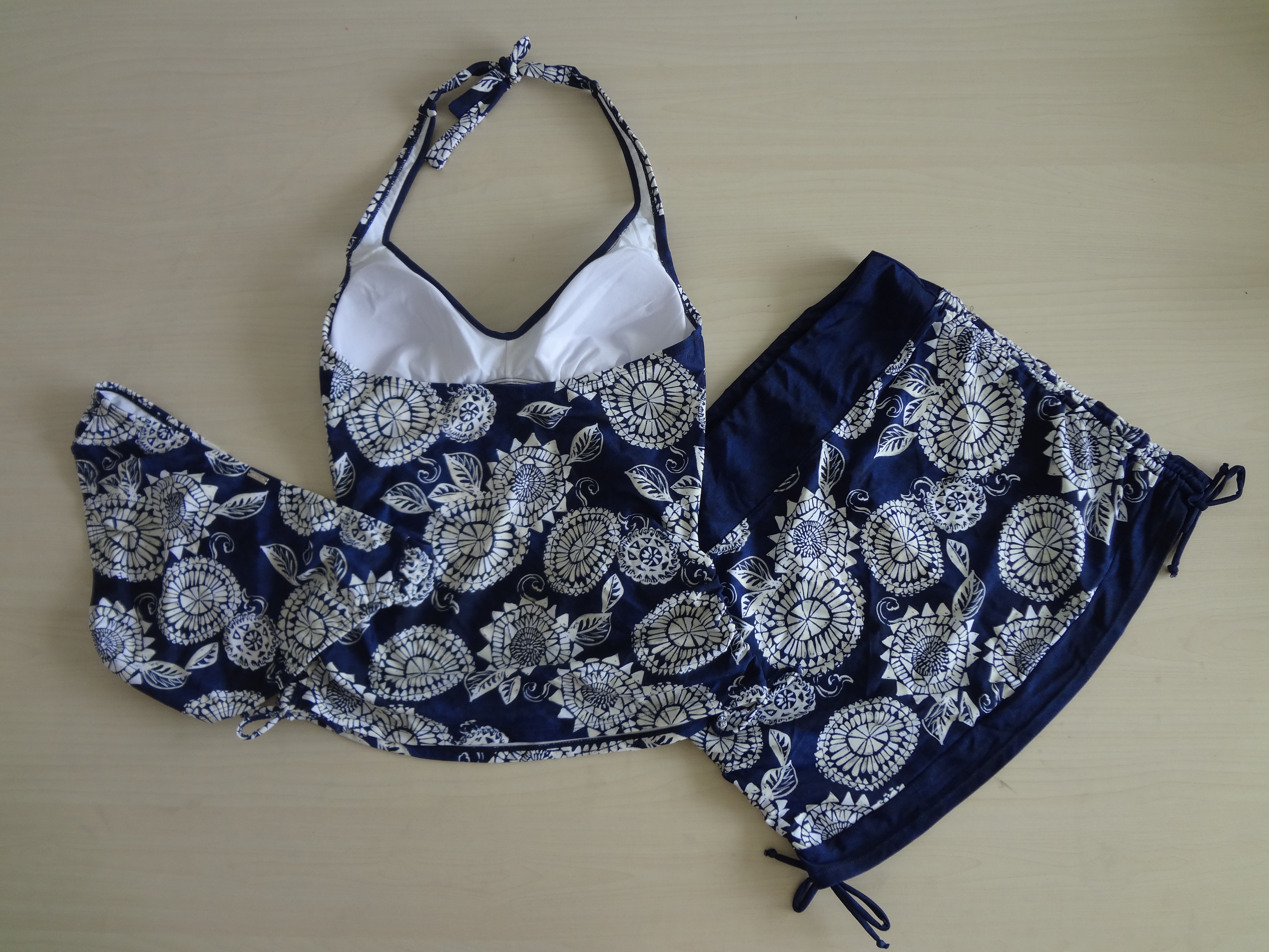 Conservative 3 pieces tankini sets with dress, belly thin swimming suits for women