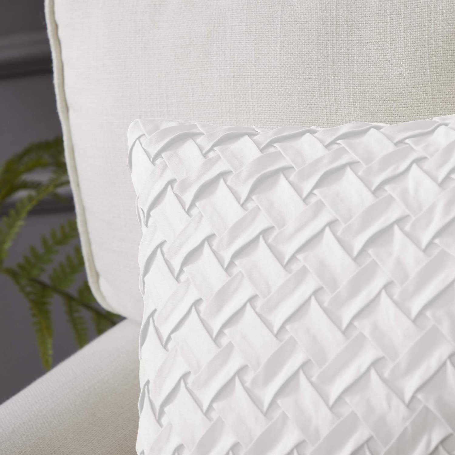 Pillow Covers/Decorative Throw Pillow Cover