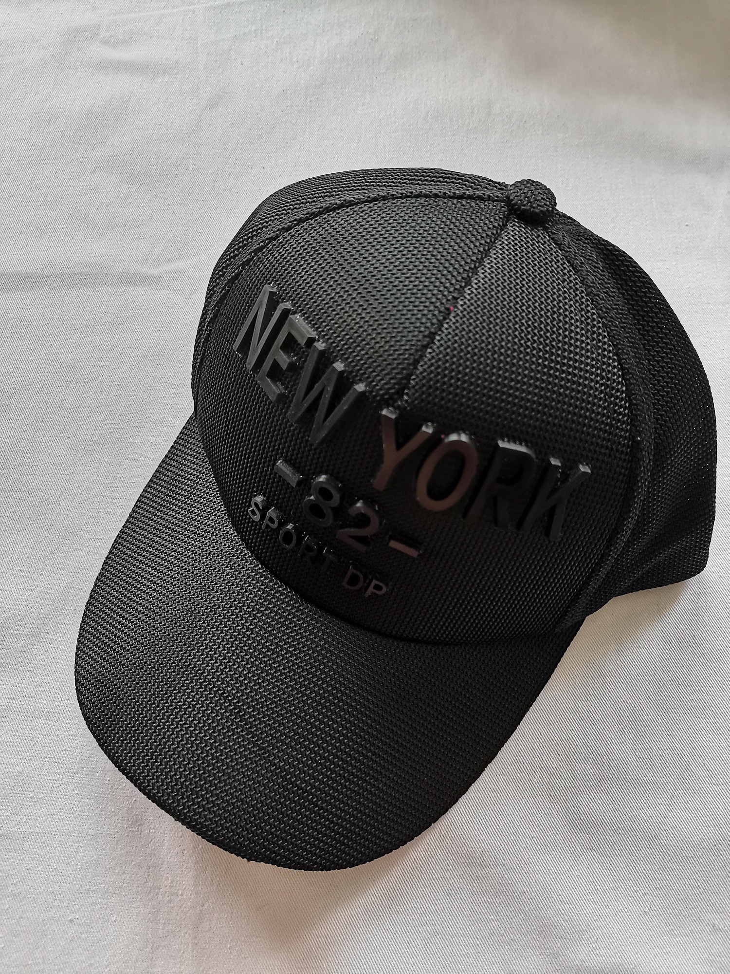baseball cap