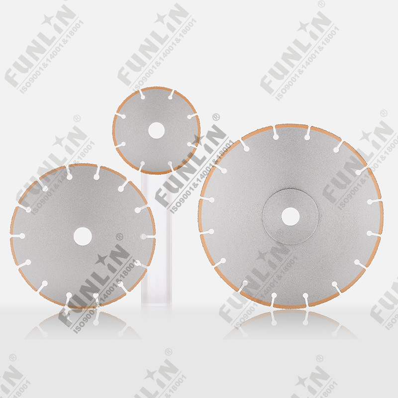 Carbide wooden disc