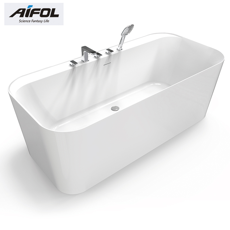 Free standing bathtub