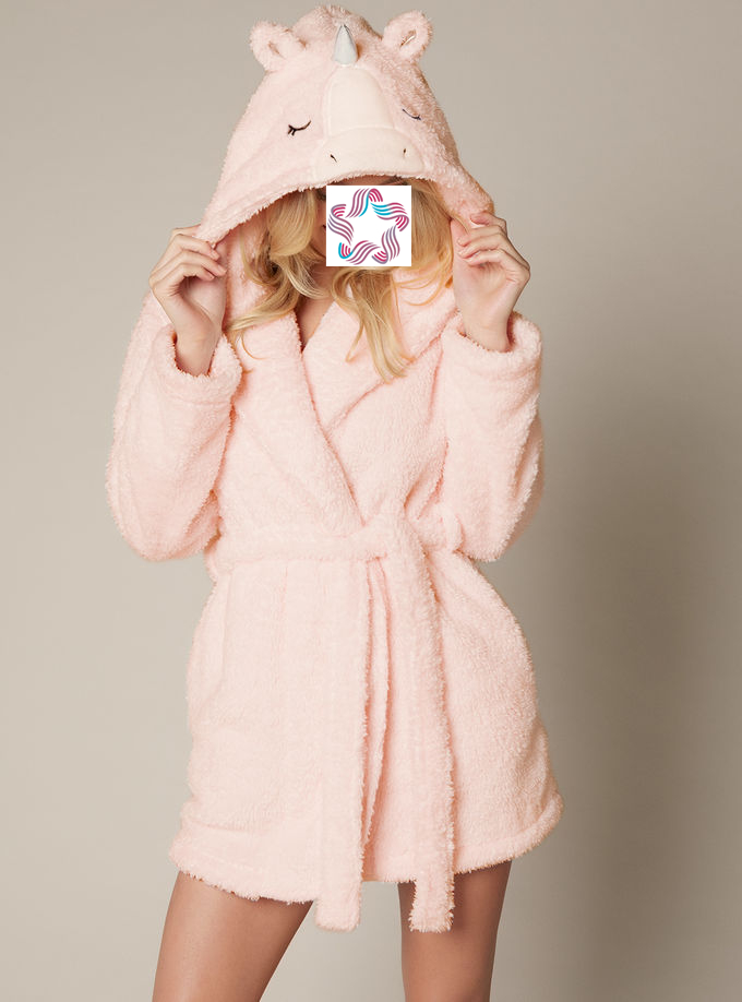 Womens’ bathrobe