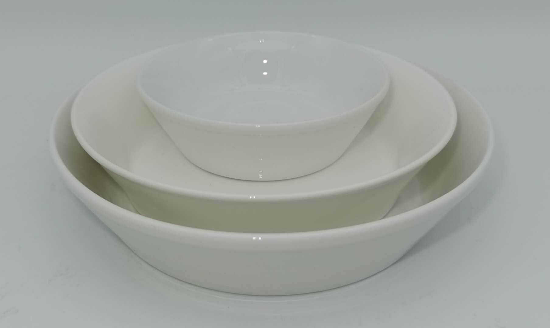 Dish 6.8" 5.6" 4.2"