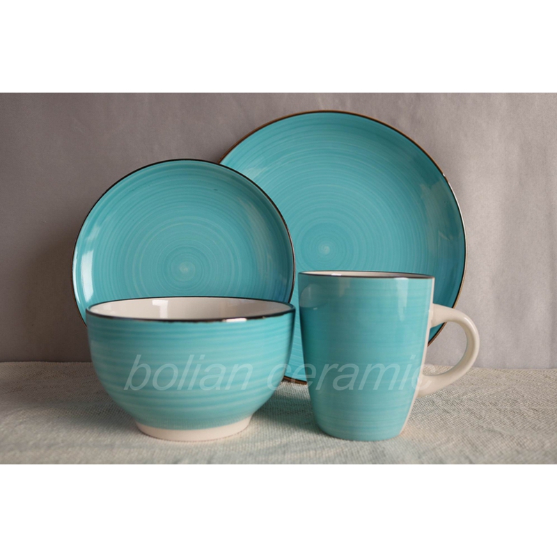 Hand painting dinnerware