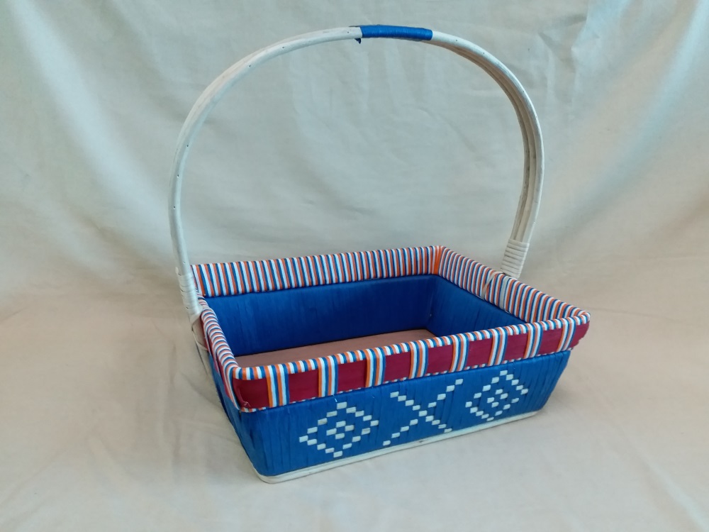 Gushi Yufeng Wicker Basket Gift Baskets Empty rectangle Willow Woven Picnic Basket Easter Candy Basket Storage Wine Basket with Handle Egg Gathering Wedding Basket