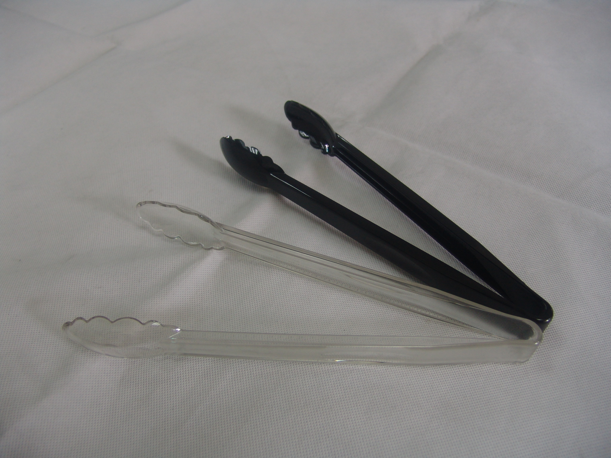 Plastic Tongs