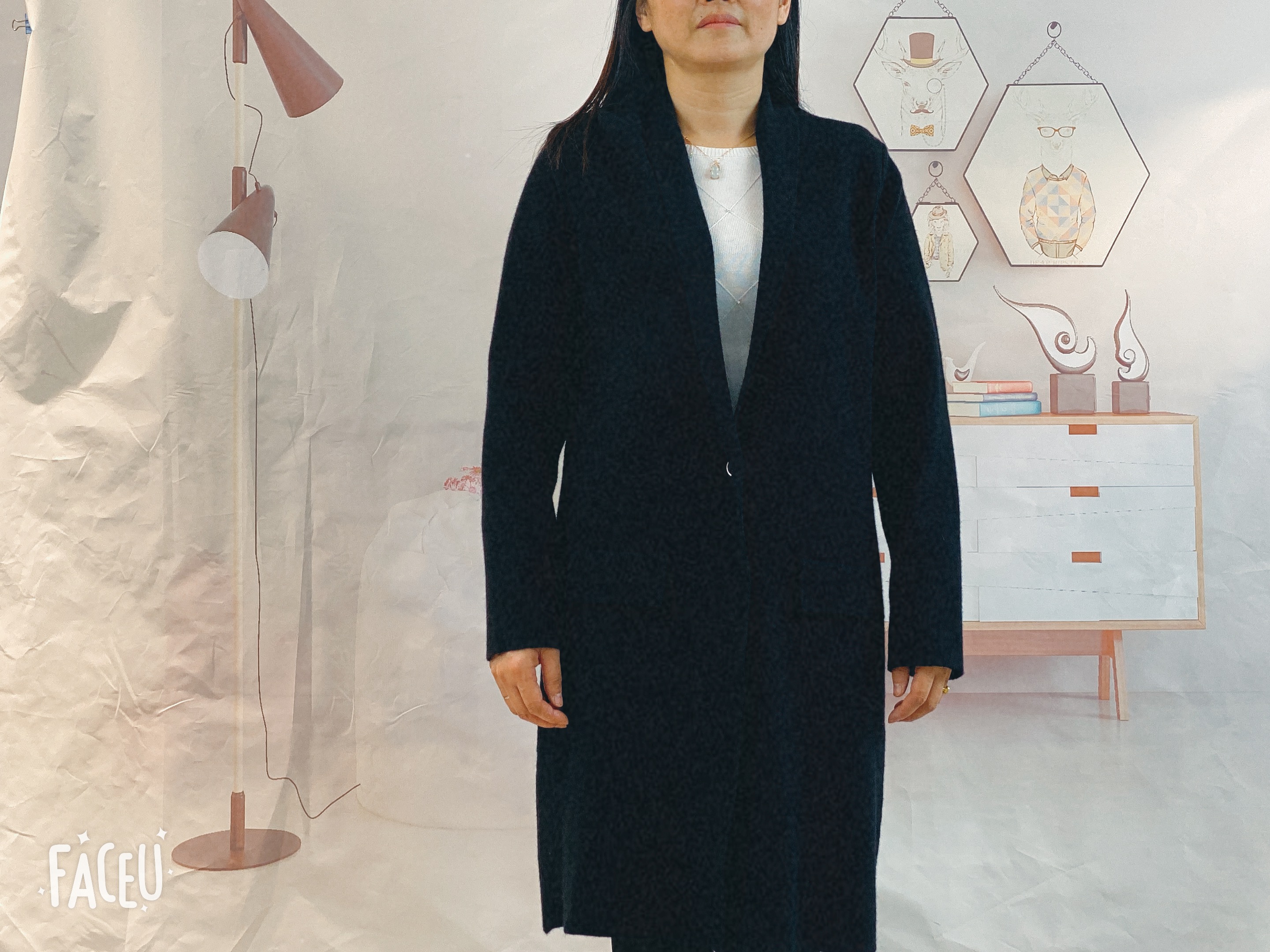 Ladies' knitted long coat