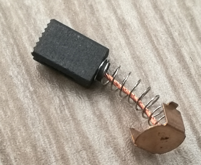 Hualian Carbon lndustry Co.,Ltd. – Graphite electrode 2