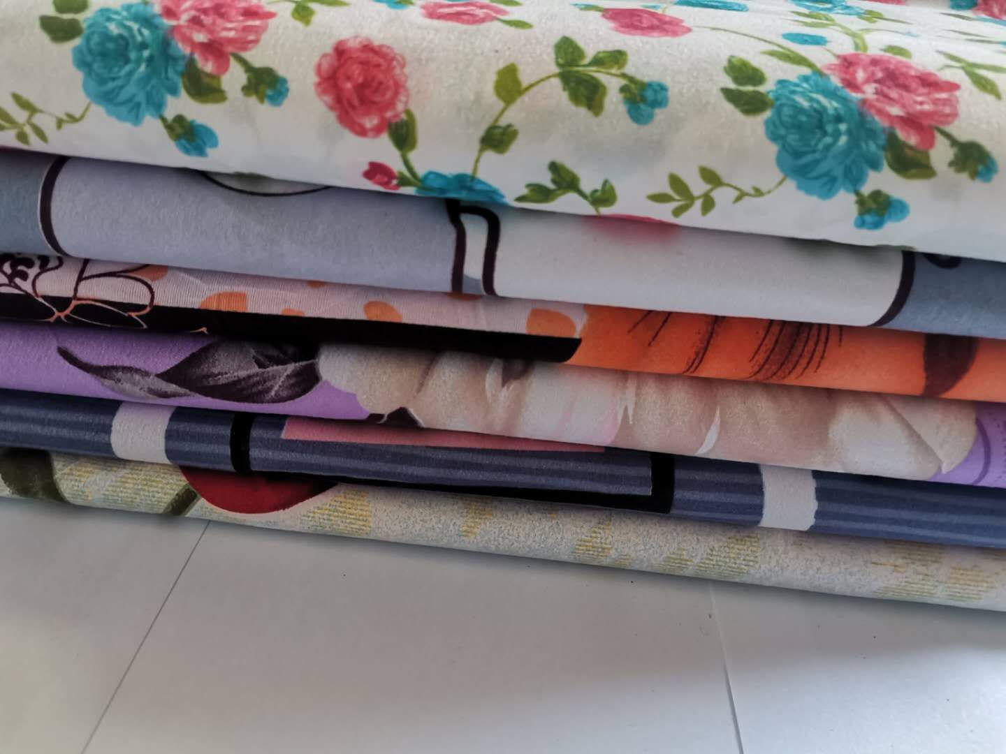 Polyester printed fabric