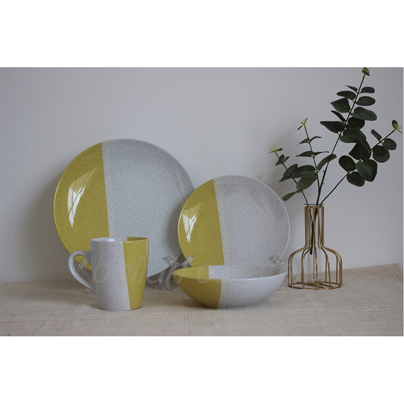Speckles with overlapping glaze dinnerware